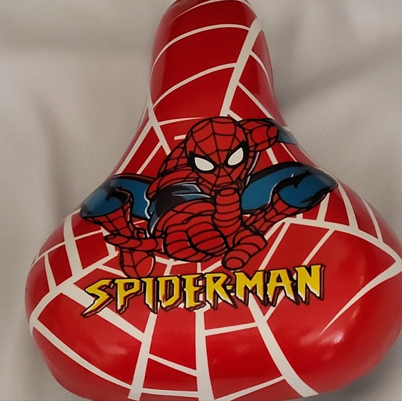 Brand new bike seats - Picture 2 of 8